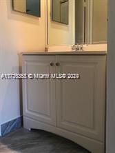 For Rent: $2,450 (3 beds, 2 baths, 993 Square Feet)