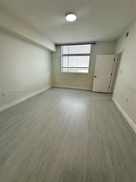 For Rent: $2,800 (2 beds, 2 baths, 1189 Square Feet)