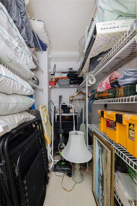 Walking Closet in the 2nd Bedroom