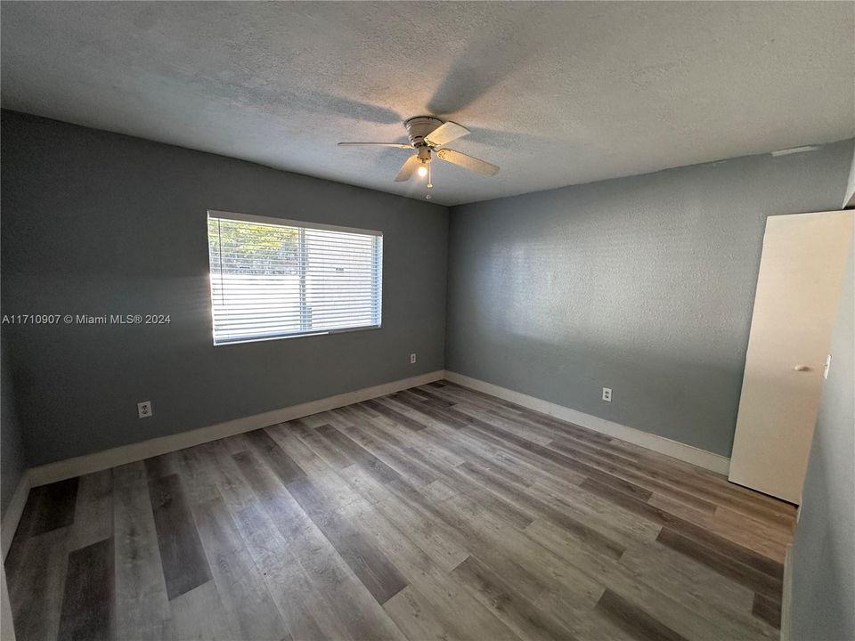 For Rent: $2,500 (2 beds, 2 baths, 1163 Square Feet)