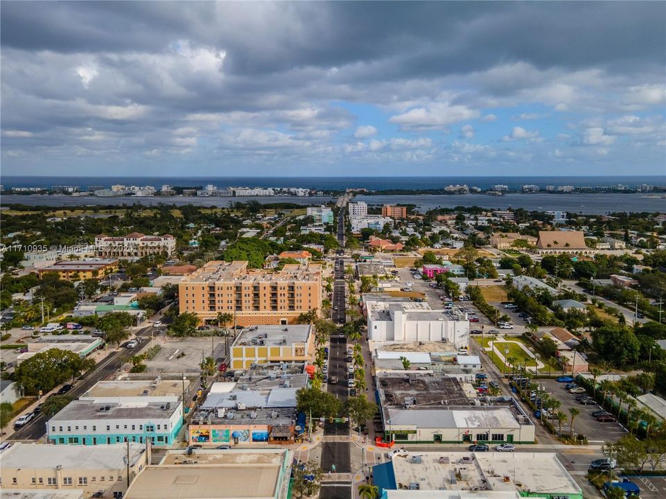 Downtown Lake Worth Beach