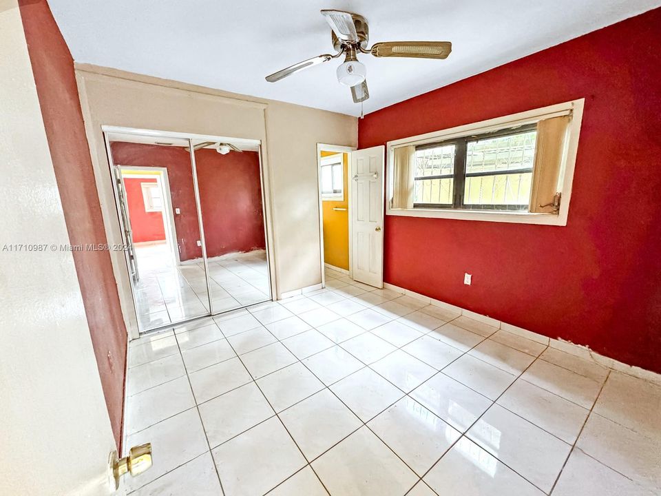 For Sale: $475,000 (3 beds, 2 baths, 1543 Square Feet)