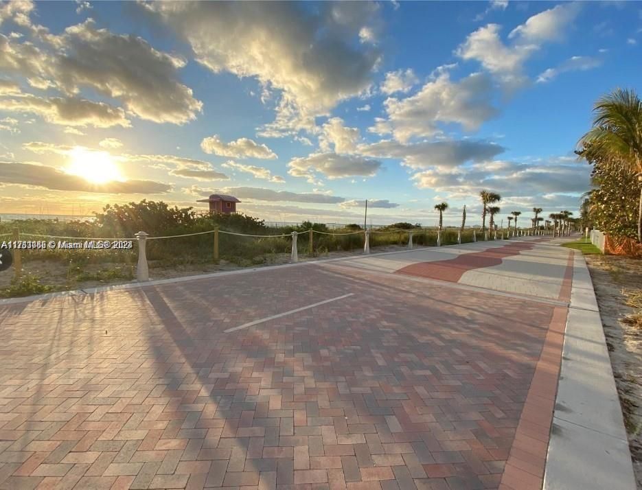 7-mile long boardwalk across the street