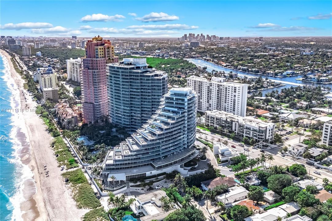 For Sale: $4,500,000 (3 beds, 3 baths, 2623 Square Feet)