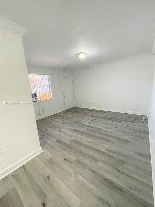 For Rent: $1,775 (1 beds, 1 baths, 700 Square Feet)