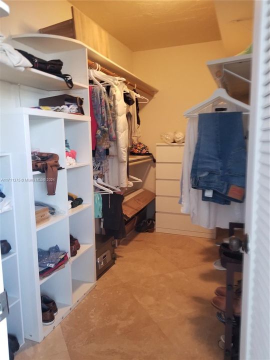 2 very spacious walking closets