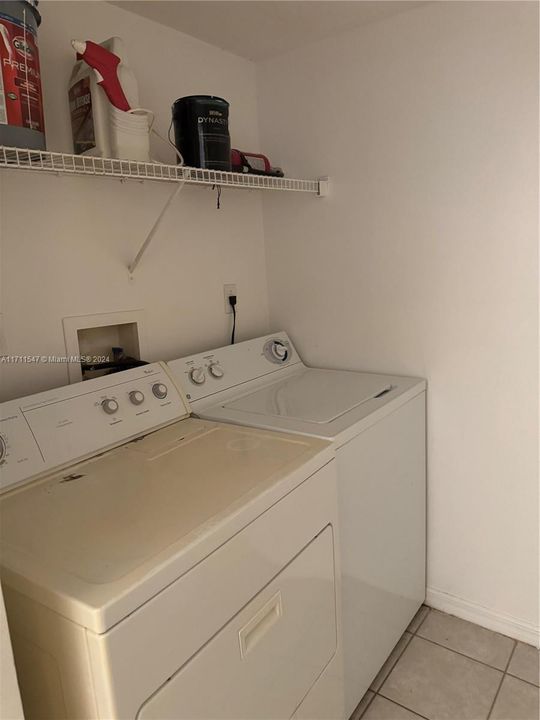 For Rent: $1,850 (1 beds, 1 baths, 793 Square Feet)