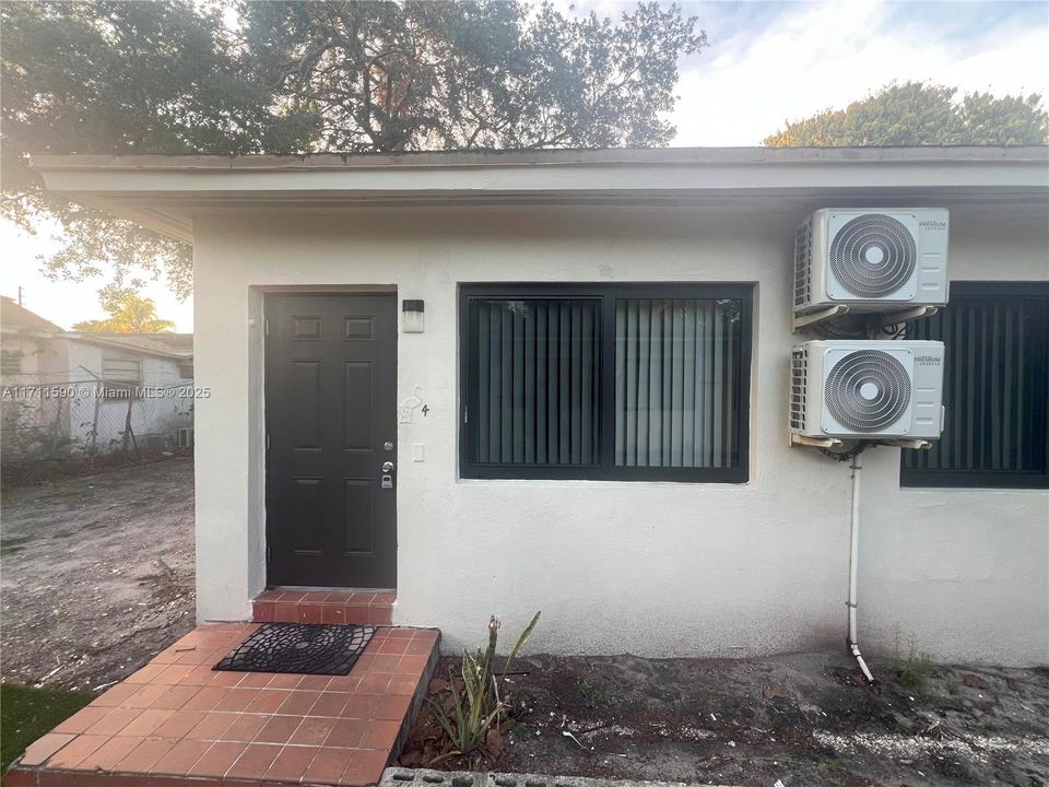 For Sale: $1,100,000 (0 beds, 0 baths, 2180 Square Feet)