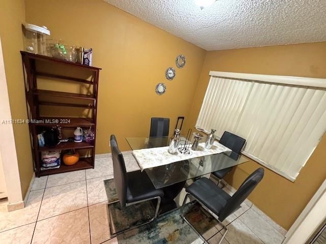 For Sale: $130,000 (2 beds, 2 baths, 1150 Square Feet)