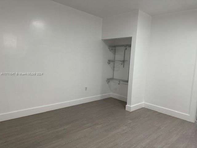 For Rent: $1,550 (1 beds, 1 baths, 3628 Square Feet)