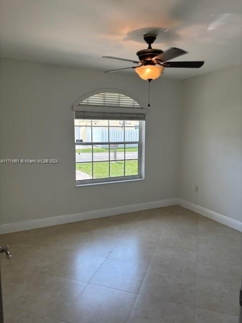 For Rent: $4,000 (3 beds, 2 baths, 1617 Square Feet)