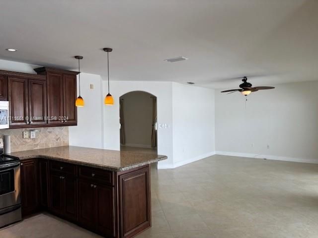 For Rent: $4,000 (3 beds, 2 baths, 1617 Square Feet)