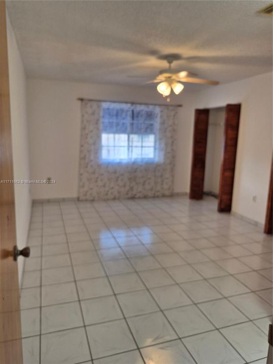 For Rent: $2,550 (2 beds, 2 baths, 960 Square Feet)