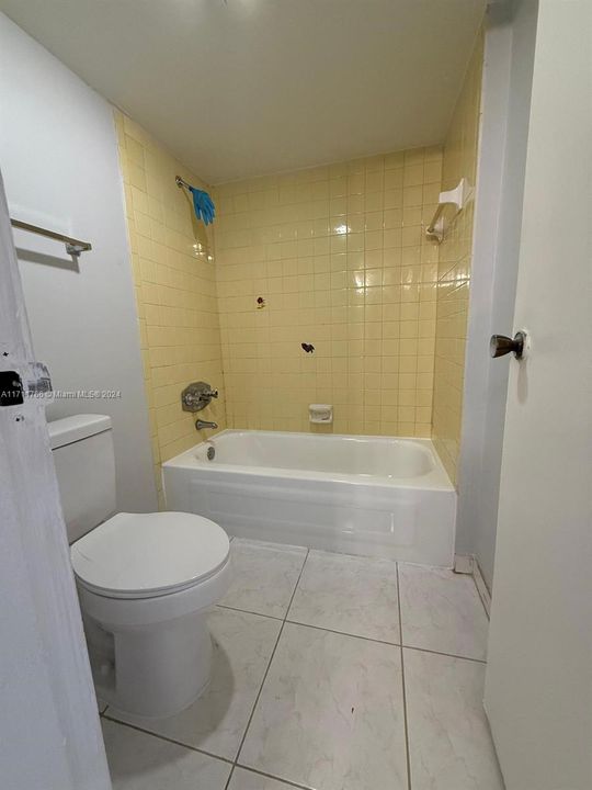 For Rent: $2,200 (2 beds, 2 baths, 1255 Square Feet)