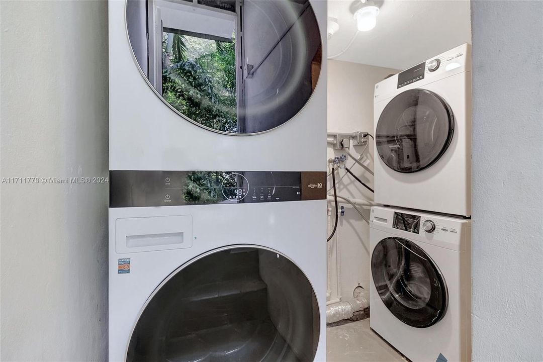 Free access to Community Laundry Machines