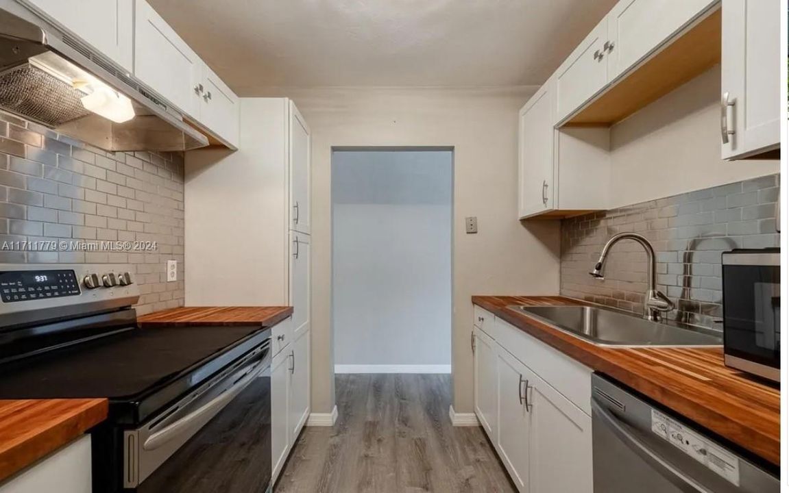 For Rent: $1,500 (2 beds, 2 baths, 1030 Square Feet)