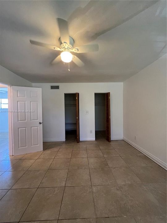 For Rent: $3,050 (3 beds, 2 baths, 1378 Square Feet)