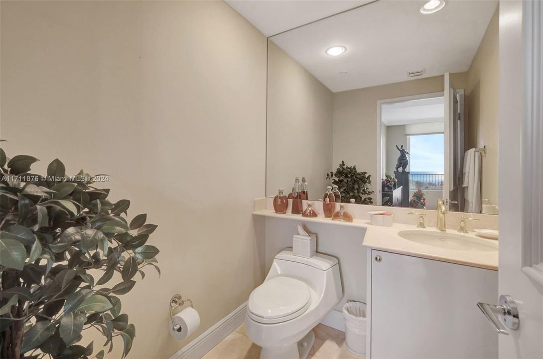 Guest Bathroom