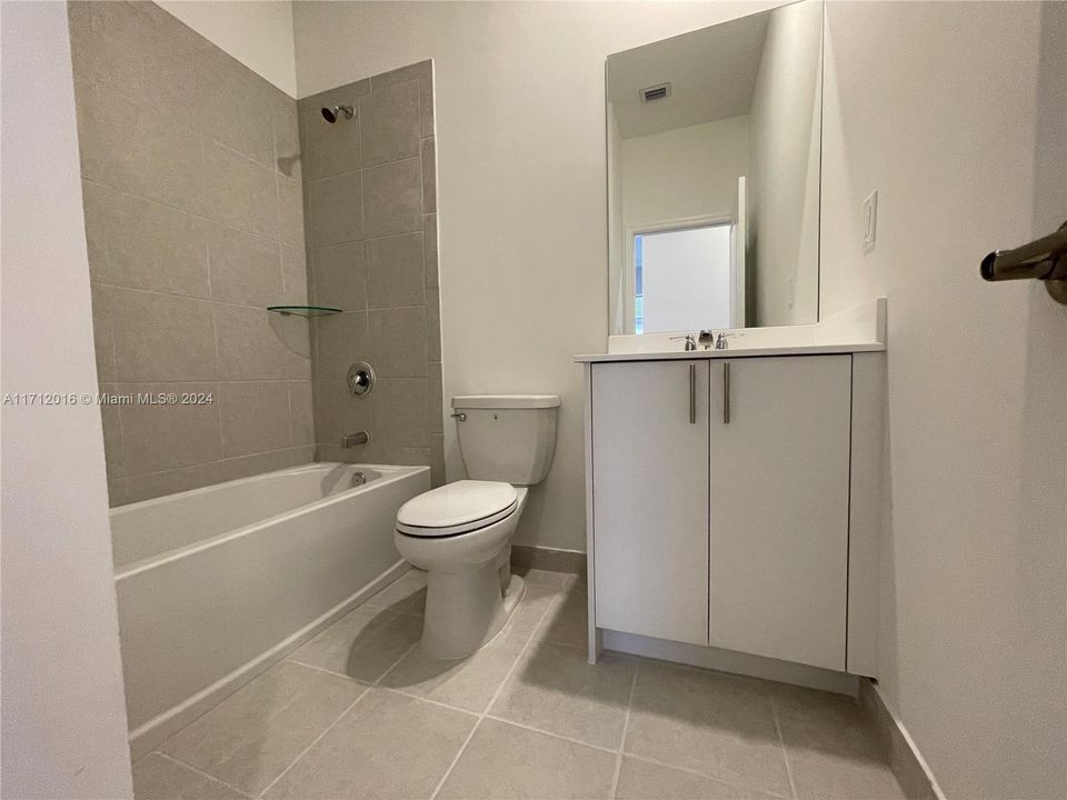 For Rent: $3,100 (3 beds, 2 baths, 0 Square Feet)