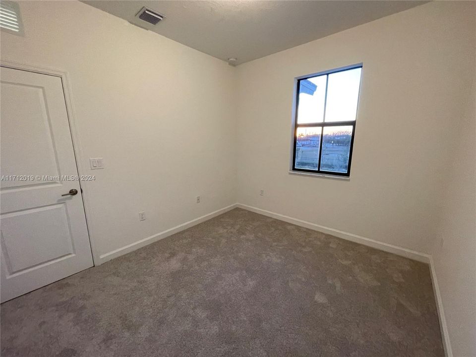 For Rent: $3,200 (4 beds, 2 baths, 0 Square Feet)