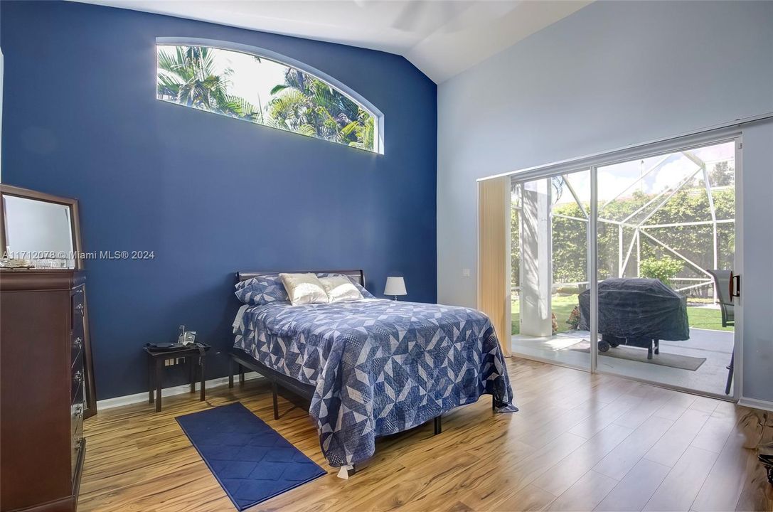 For Sale: $479,000 (3 beds, 2 baths, 2244 Square Feet)