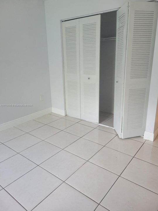 For Rent: $2,100 (2 beds, 2 baths, 1057 Square Feet)