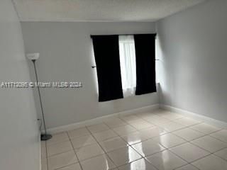 For Rent: $2,100 (2 beds, 2 baths, 1057 Square Feet)