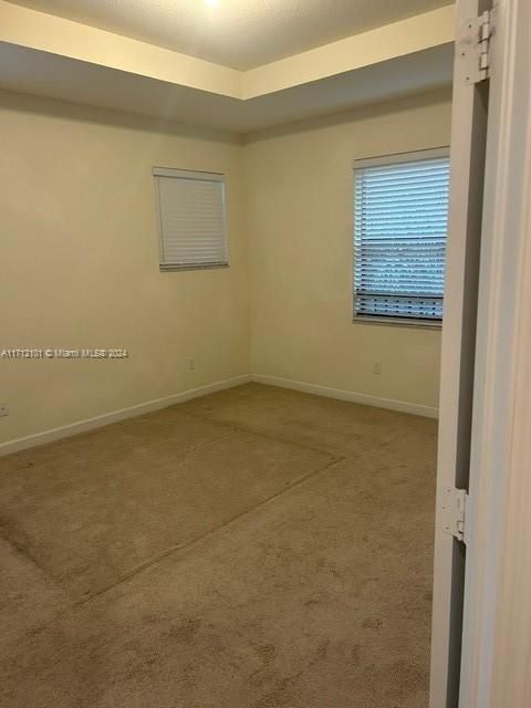 For Rent: $3,900 (4 beds, 3 baths, 1892 Square Feet)