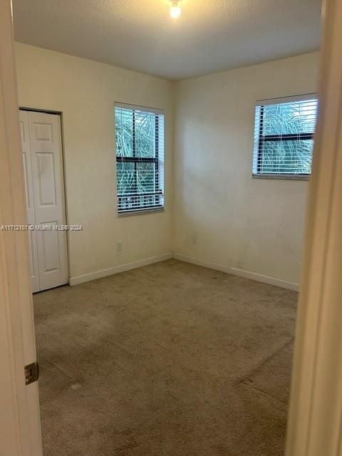 For Rent: $3,900 (4 beds, 3 baths, 1892 Square Feet)