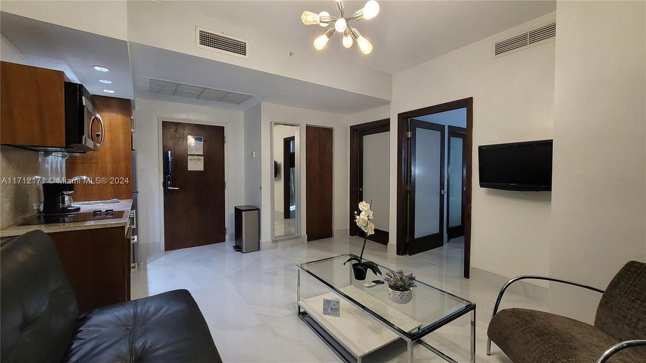 En Venta: $357,000 (1 camas, 1 baños, 395 Pies cuadrados)