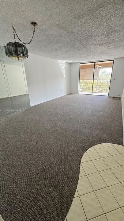 For Rent: $1,700 (2 beds, 2 baths, 1000 Square Feet)