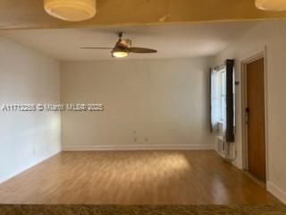 Active With Contract: $125,000 (1 beds, 1 baths, 750 Square Feet)