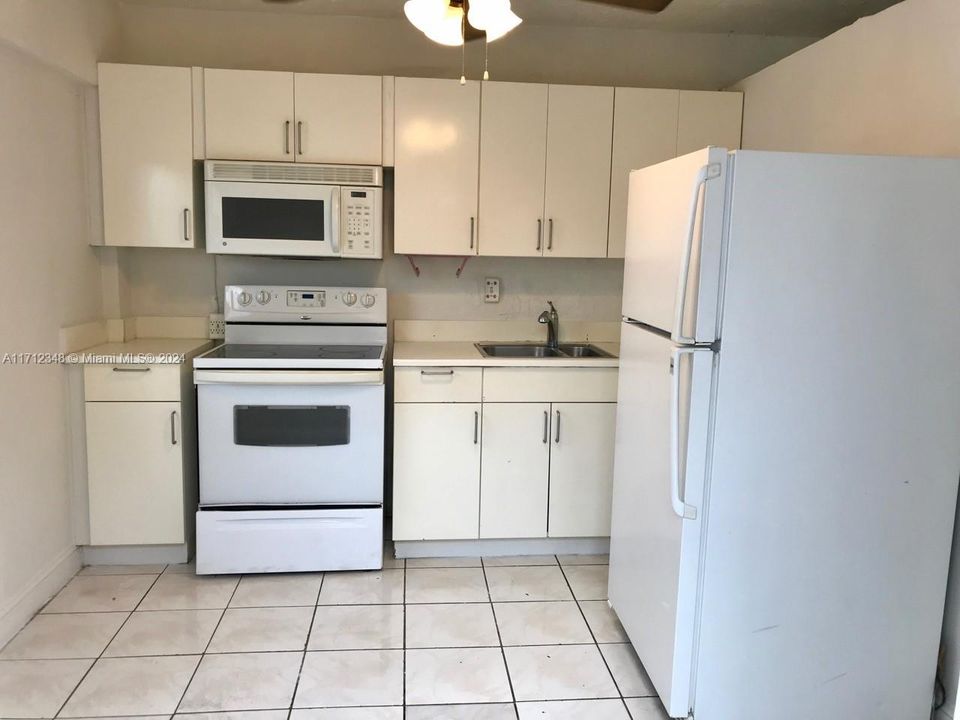 For Rent: $1,250 (0 beds, 1 baths, 0 Square Feet)