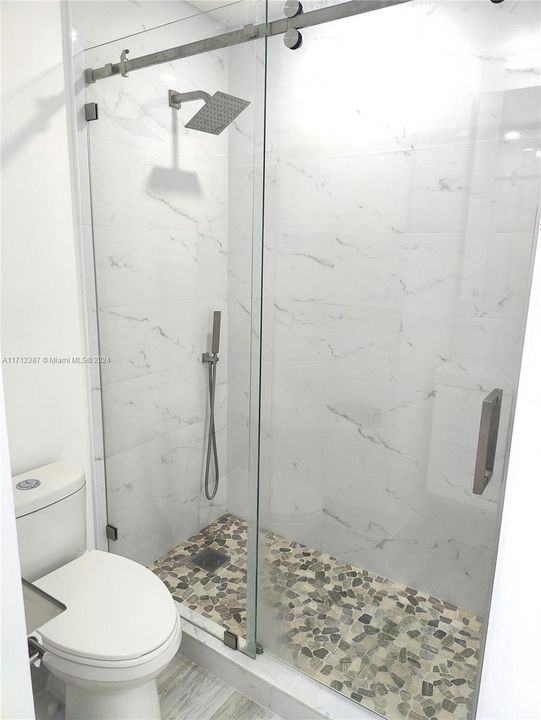 Primary in-suite bathroom