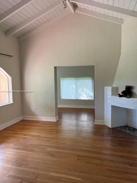 For Rent: $4,000 (2 beds, 2 baths, 1387 Square Feet)