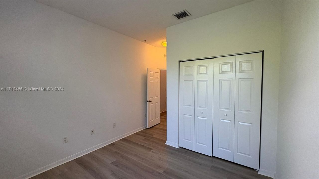 For Rent: $2,600 (2 beds, 2 baths, 1123 Square Feet)