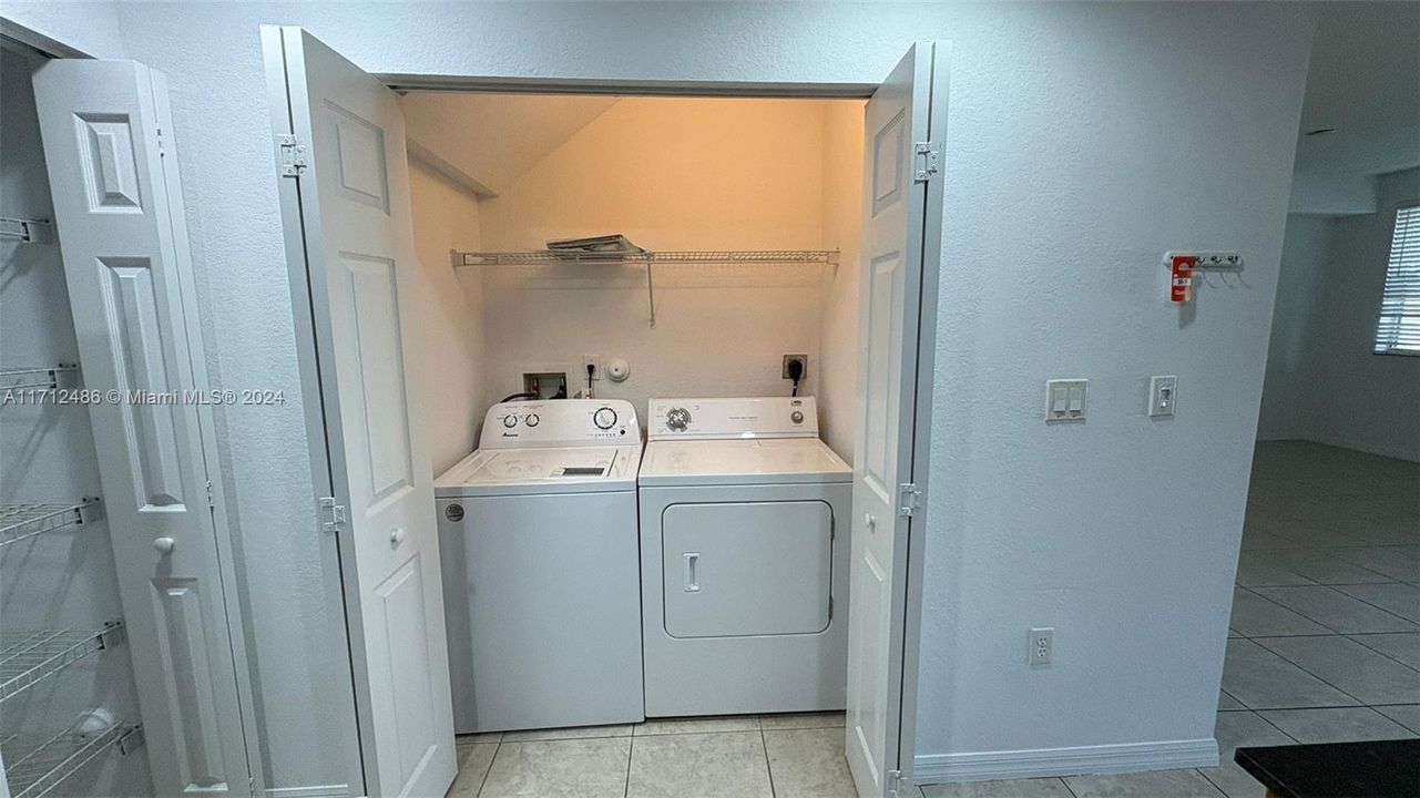 For Rent: $2,600 (2 beds, 2 baths, 1123 Square Feet)