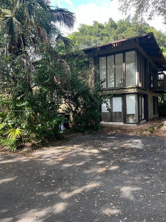 En Venta: $945,000 (3 camas, 3 baños, 2019 Pies cuadrados)