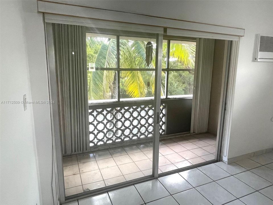 screened balcony