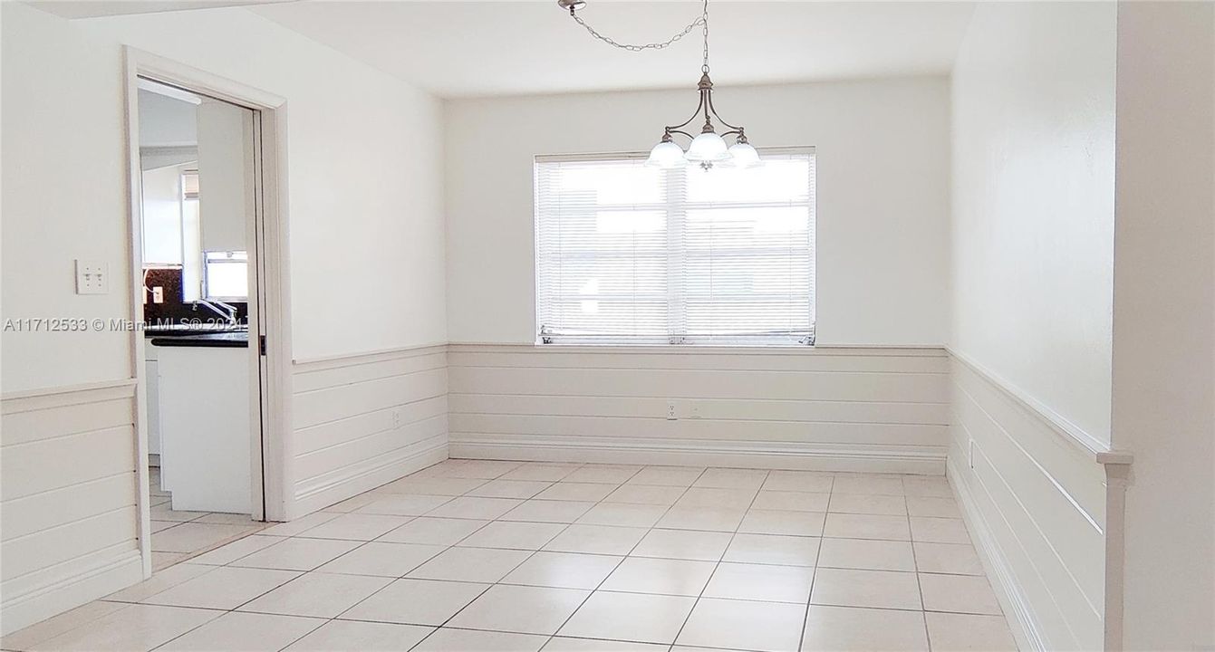 For Rent: $3,750 (2 beds, 2 baths, 1850 Square Feet)