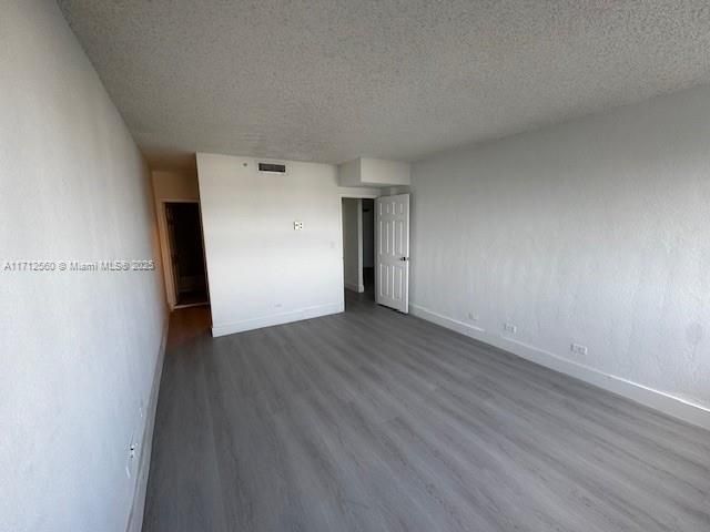 En Venta: $569,000 (2 camas, 2 baños, 1121 Pies cuadrados)