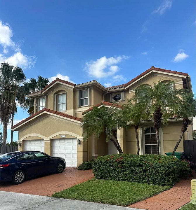 For Sale: $1,050,000 (4 beds, 4 baths, 3058 Square Feet)