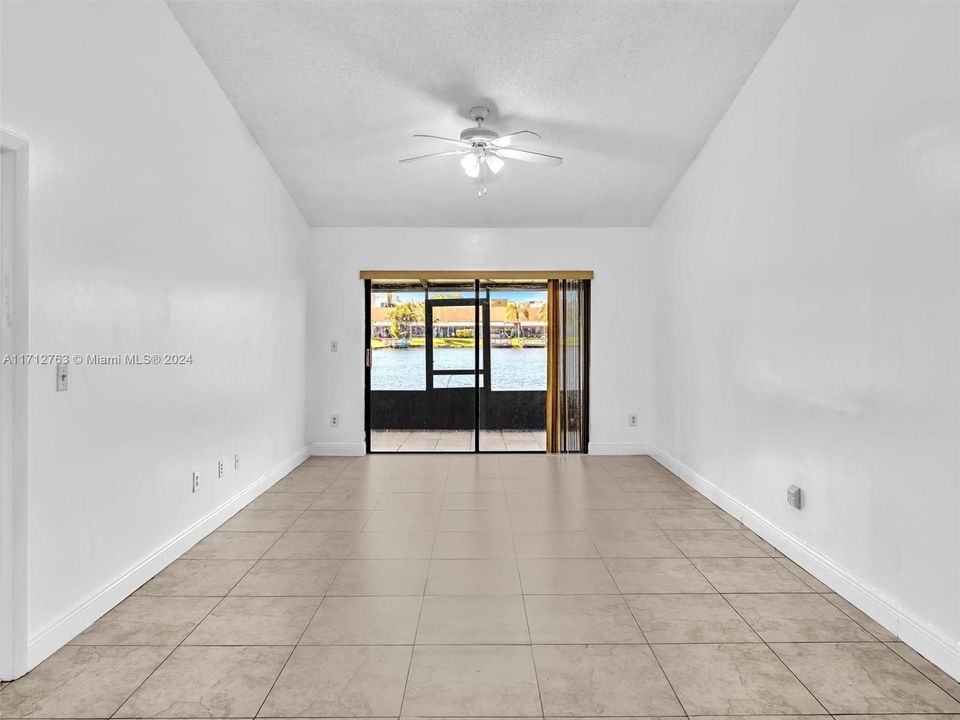 For Rent: $2,800 (2 beds, 2 baths, 1188 Square Feet)