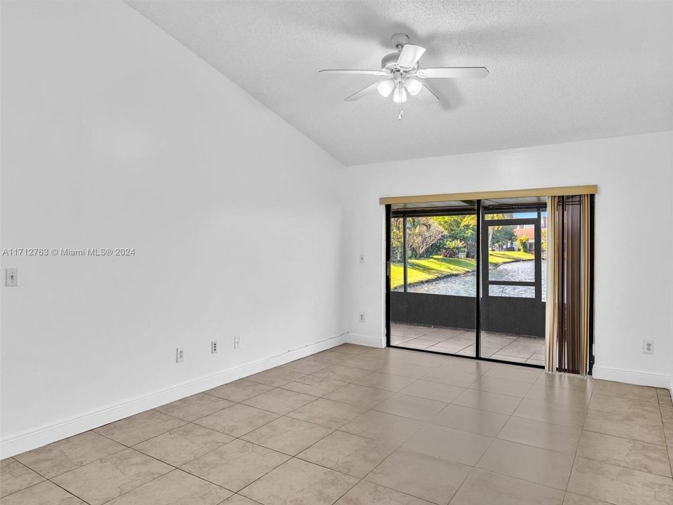 For Rent: $2,800 (2 beds, 2 baths, 1188 Square Feet)