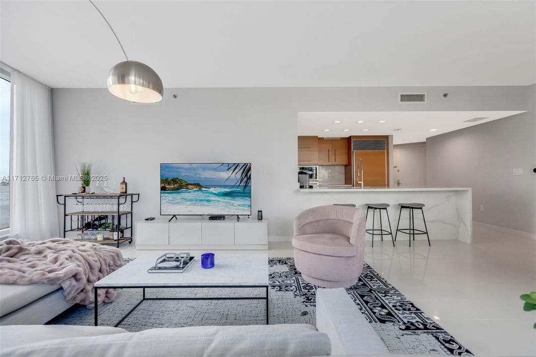 Недавно арендовано: $5,500 (2 спален, 2 ванн, 1269 Квадратных фут)