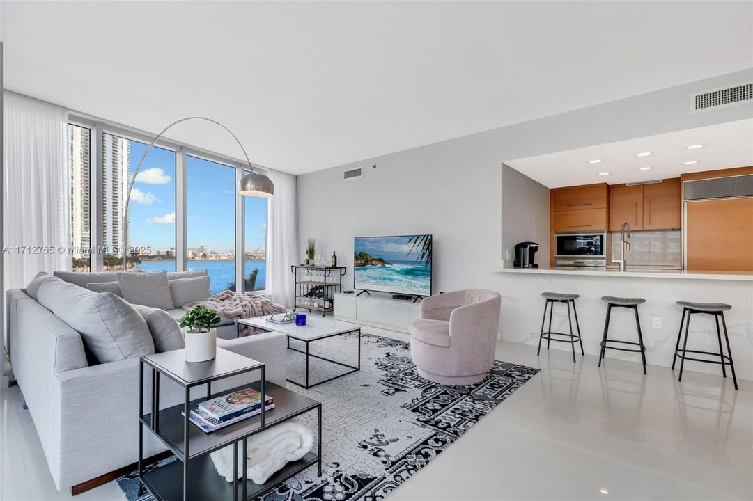 Недавно арендовано: $5,500 (2 спален, 2 ванн, 1269 Квадратных фут)