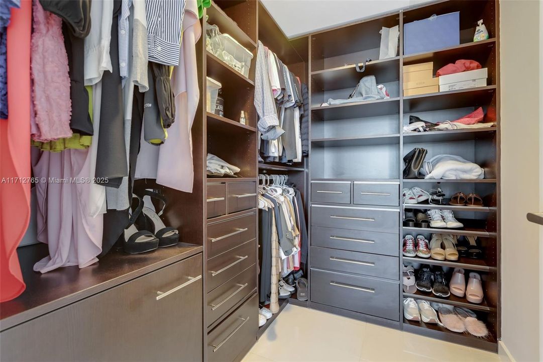 Недавно арендовано: $5,500 (2 спален, 2 ванн, 1269 Квадратных фут)