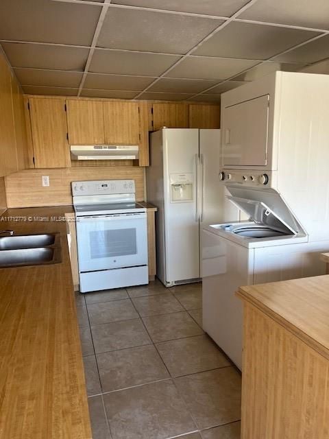 For Rent: $2,400 (2 beds, 2 baths, 1170 Square Feet)