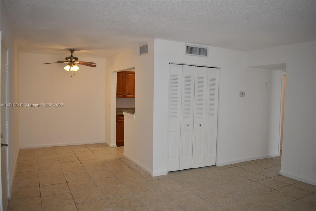 For Rent: $1,700 (1 beds, 1 baths, 625 Square Feet)