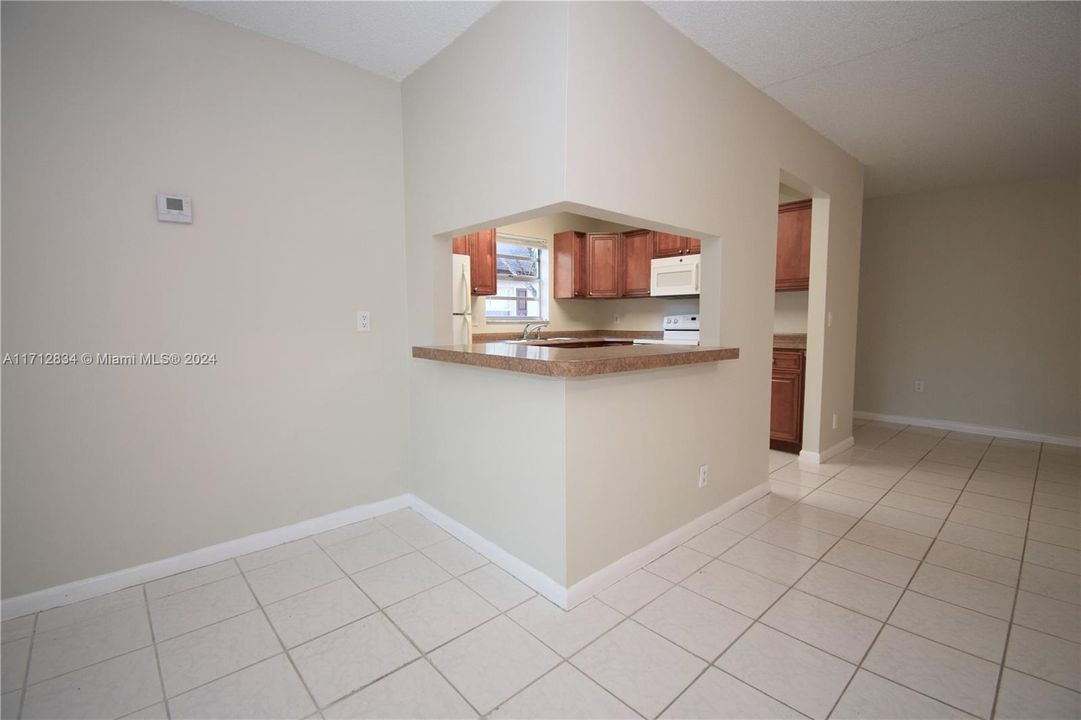 For Rent: $2,750 (3 beds, 2 baths, 1452 Square Feet)